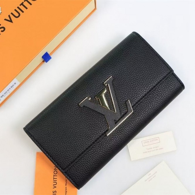 Louis Vuitton（ルイヴィトン）ポルトフォイユ・カプシーヌ M61248